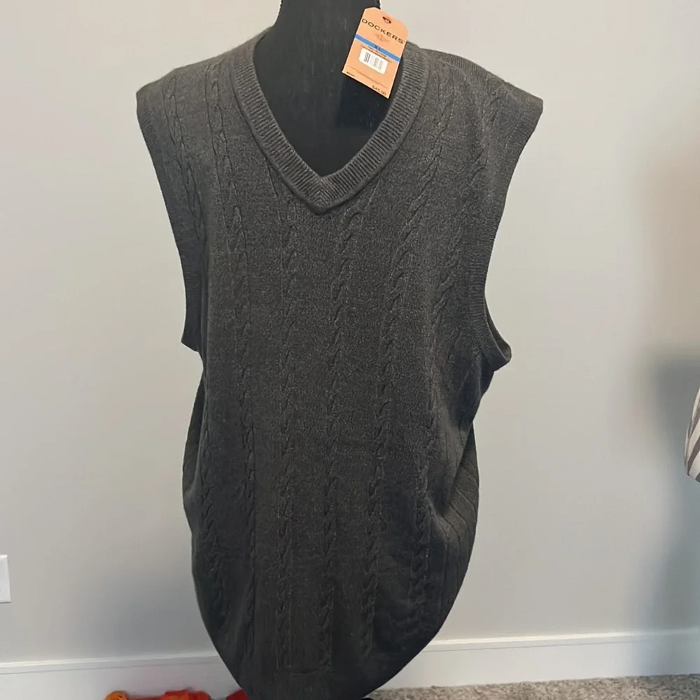 Dockers Men's V-Neck Sweater - Dark Gray - Picture 2 of 5
